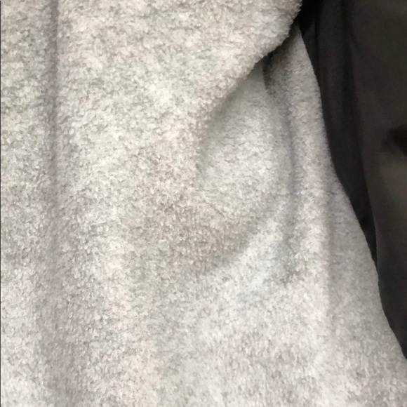 Carter's Black Puffy Coat - Picture 6 of 9